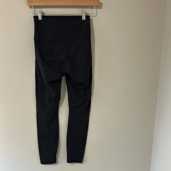 Everlane Perform Leggings Womens Grid High Rise Activewear Black Gray Pant Sz XS